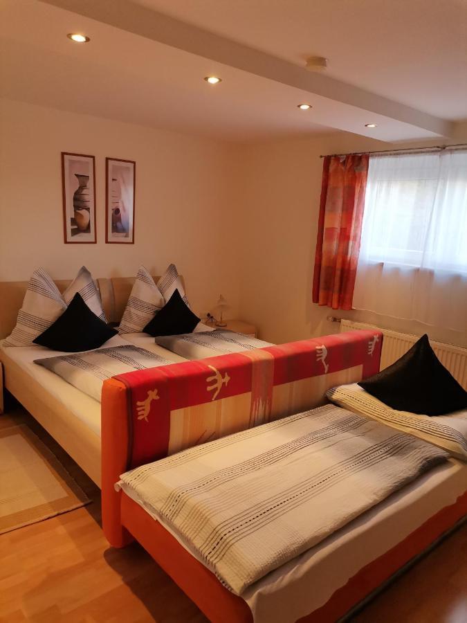 Ferienwohnung Hohe Wand Хайлигенблут Екстериор снимка